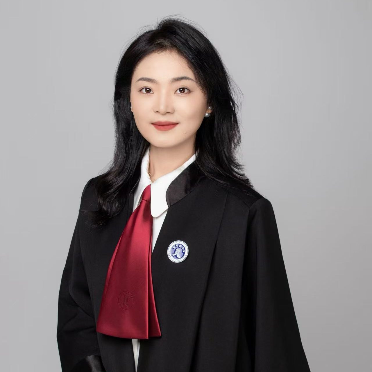 肖艳妮